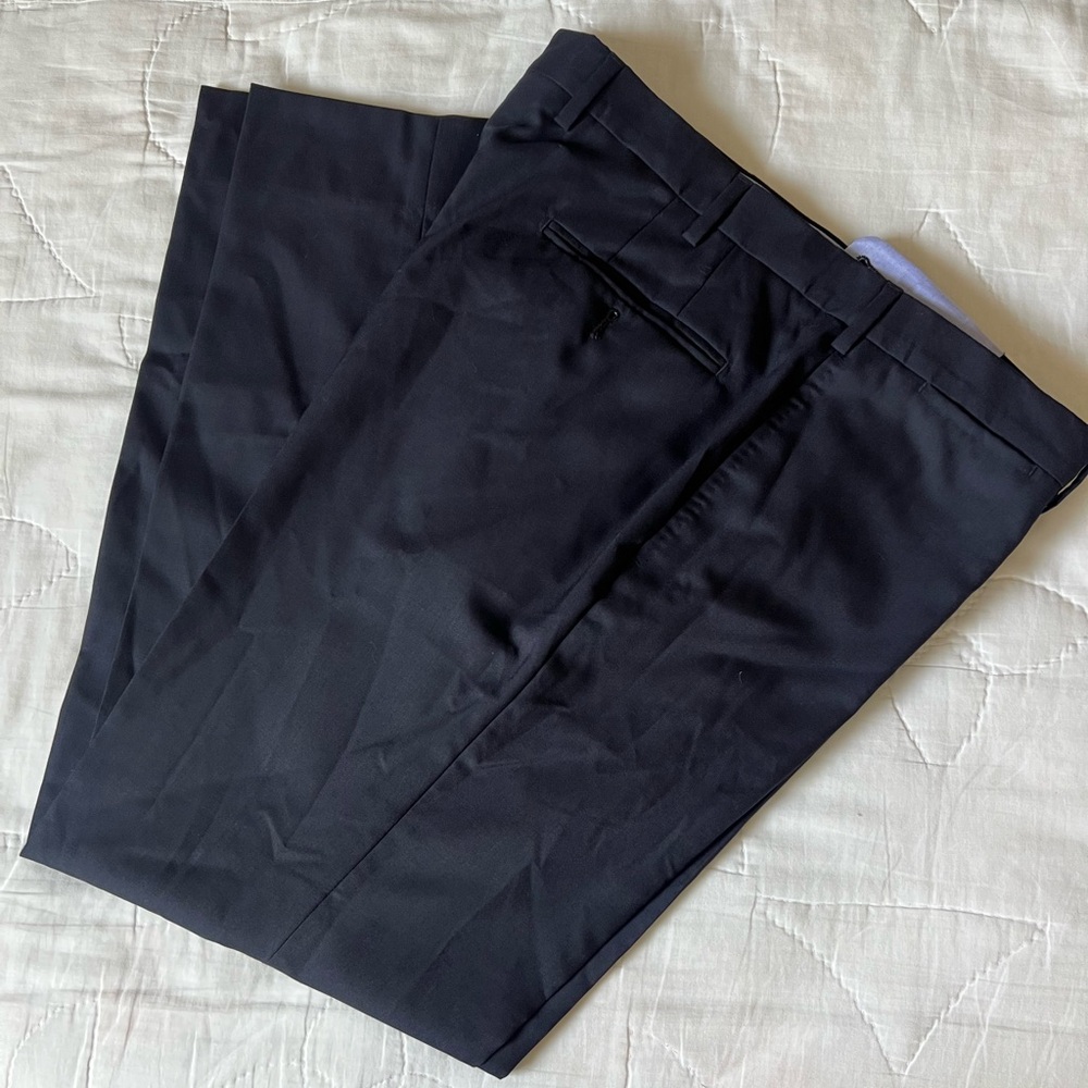 Classic navy wool dress trouser - Picture 2 of 4